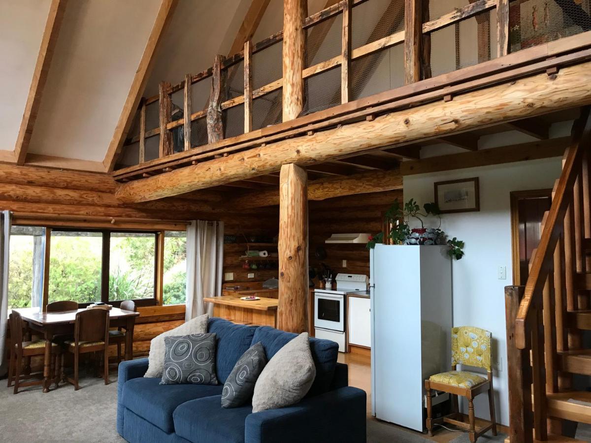Tree Hut Cottage Мастъртън Екстериор снимка